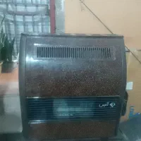 ۲عدد بخاری گازی و۱ عدد بخاری دیواری کاملا سالم