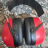 محافظ کننده گوش، صداگیر هدفونی