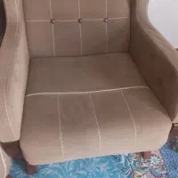 مبل راحتی در حد نو