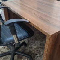 میز و صندلی اداری