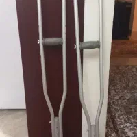 عصا زیر بغل