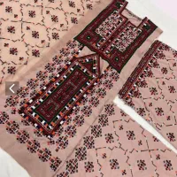 دوخت لباس زیبای بلوچی