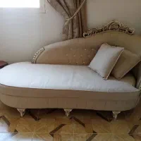 مبل راحتی در حد نو