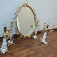 آینه و شمعدان برنزی