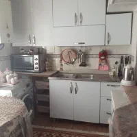 کابینت درحد نو ۳۵ تومن همراه سینک