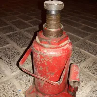 چادر برزنت نیسان ویک عدد جک ۵ تن