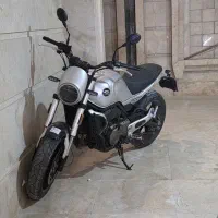 فروش کیوجی ۳۰۰ سی‌سی srv s