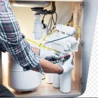 سرویس و تعویض فیلتر دستگاه تصفیه آب اطمینان