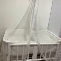 تخت گهواره ای در حد نو