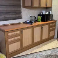 کابینت آشپزخانه در حد نو با هود و سینک و شیر