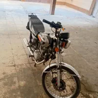هندا۲۰۰ پیشتاز