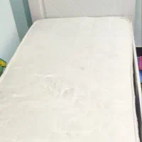 تخت و تشک و ویترین درحدنو