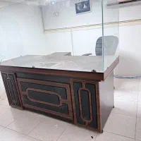 میز ‌و صندلی اداری