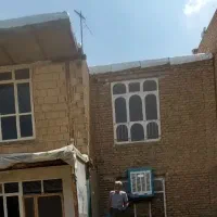 درب و پنجره آهنی