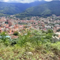 فروش‌زمین۶۰۰متری با سند و پروانه