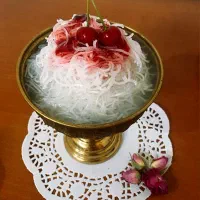 رشته فالوده شیرازی