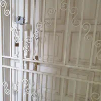 درب چوبی دو لنگه سالم