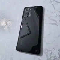 پوکو f3