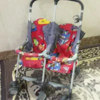 کالسکه دو قلو خارجی