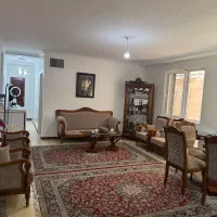 ۹۰متر آپارتمان+۵۰ متر حیاط خلوت اختصاصی