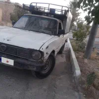 تویوتا وانت ۱۹۸۲
