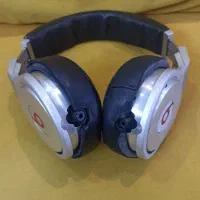 هدفون بیتس پرو Beats Pro