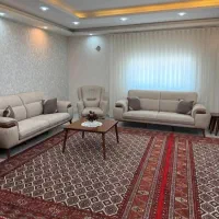 ست مبلمان و غذاخوری کرم رنگ درحد