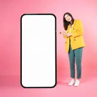 بانو داخل خونه به درآمد برس