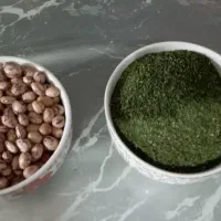نعنا خشک و لوبیا چیتی