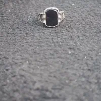 انگشتر نقره‌ای