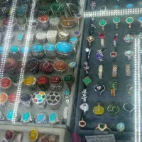 خرازی و بدلیجات.
