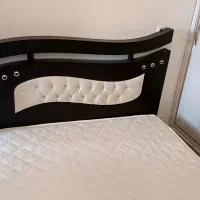 تشک و تخت