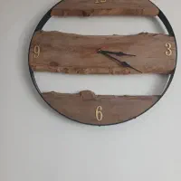 ساعت دیواری