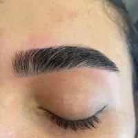 نیازمند مدل ارایشگاه برای اصلاح و ابرو