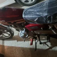 موتور ۲۰۰ تمیز وسالم مدل ۹۹ مدارک کامل