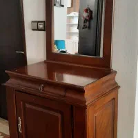 کنسول آینه دار