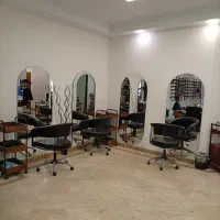 اجاره میز ناخن تخت فشیال و مژه