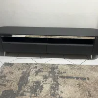 میز تلویزیون در حد نو