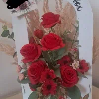 باکس گل رز سفید روبانی