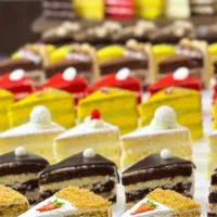 باعشق پخته شده با لبخند تقدیم میشه