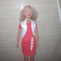 عروسک طبیعی