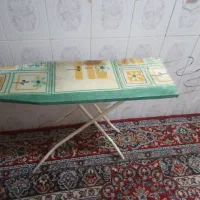 میز اتو پایه دار