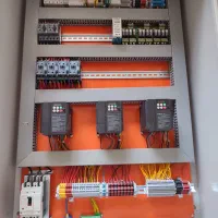 برقکار.برق صنعتی.تابلو برق .رفع اتصالی .برقکش