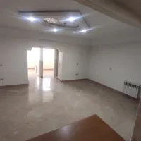 ۸۲متر / تک واحده / نزدیک مترو / خانواده و زوج