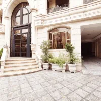 دروس-شهرزاد-160-متر-سه-خوابه-8-ساله-غرق-نور