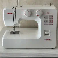 چرخ خیاطی ژانومه ۵۰۰۰ با میز