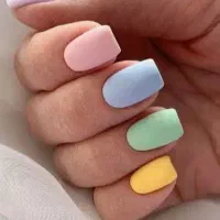 خدمات کاشت ناخن