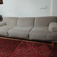 کاناپه بزرگ راحتی به علت جابجایی فوری فروشی