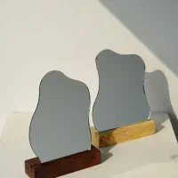 آینه / آیینه پایه چوبی
