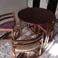 یک دست میز ناهار خوری ۴ نفره چوبی